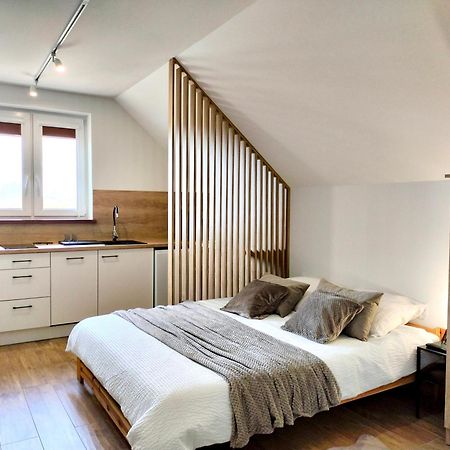 Agroturystyka Jodlowa - Rodzinne Apartamenty W Centrum Gor Swietokrzyskich - Sala Zabaw, Zwierzeta, Bilard Krajno-Zagorze Exteriér fotografie